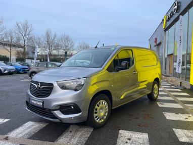 Voir le détail de l'offre de cette OPEL Combo Cargo XL 750kg 100 kW Batterie 50 kWh de 2023 en vente à partir de 29 799 € 