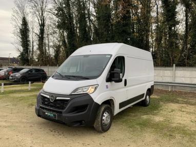 Voir le détail de l'offre de cette OPEL Movano Fg 3.3T L1H1 2.2d 120ch Pack Clim de 2022 en vente à partir de 315.6 €  / mois