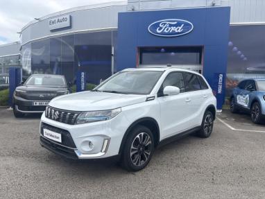 Voir le détail de l'offre de cette SUZUKI Vitara 1.5 Dualjet Hybrid 115ch Style Auto Allgrip de 2023 en vente à partir de 252.32 € / mois