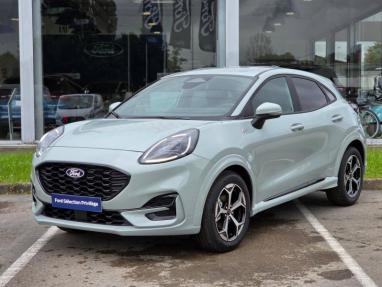 Voir le détail de l'offre de cette FORD Puma 1.0 EcoBoost Hybrid 125ch ST Line S&S de 2025 en vente à partir de 353.67 €  / mois