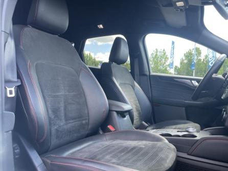 FORD Kuga 2.5 Duratec 190ch FHEV E85 ST-Line X BVA à vendre à Besançon - Image n°11