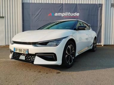Voir le détail de l'offre de cette KIA EV6 229ch GT-Line 2WD de 2023 en vente à partir de 420.61 € / mois