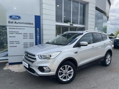 Voir le détail de l'offre de cette FORD Kuga 1.5 TDCi 120ch Stop&Start Titanium Business 4x2 Euro6.2 de 2019 en vente à partir de 16 299 € 