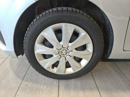 PEUGEOT 108 VTi 72 cv  Style S&S 4cv 3p à vendre à Chaumont - Image n°12